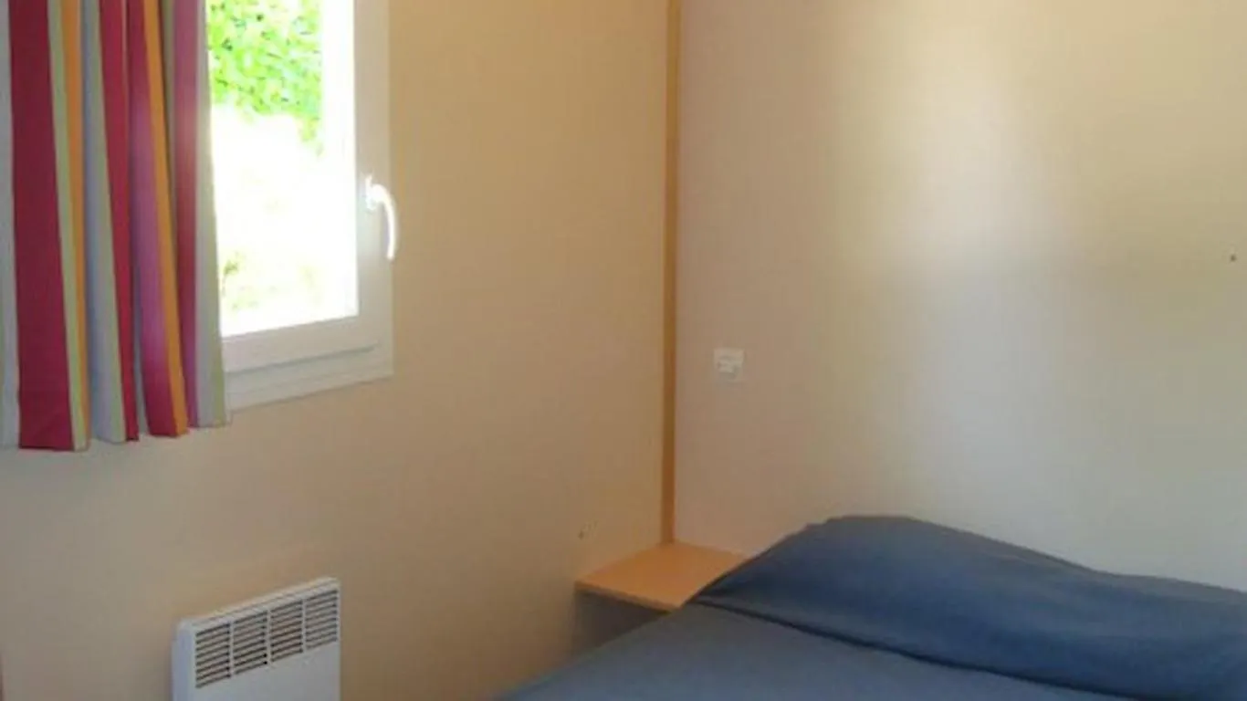 Campsite Residence Les Chalets De Millau
